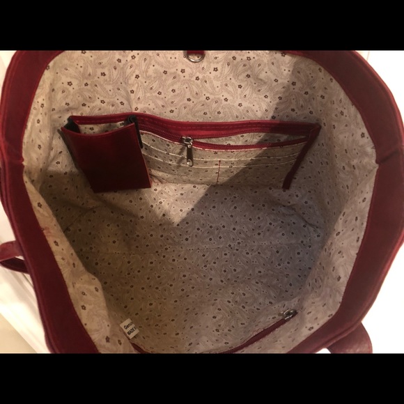 Beautiful leather tote made in Paraguay. - Picture 3 of 3